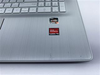 HEWLETT PACKARD HP 17-CP0020NR **Broken Corner**